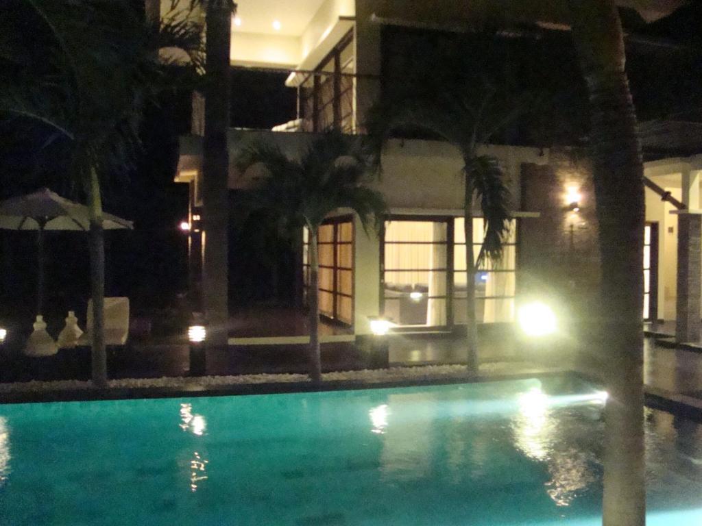 Villa Dunia Impian Kubutambahan  Номер фото